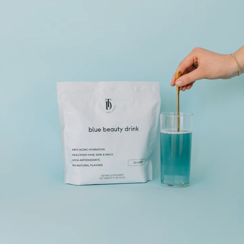 Taylor Dukes Blue Beauty Drink 3