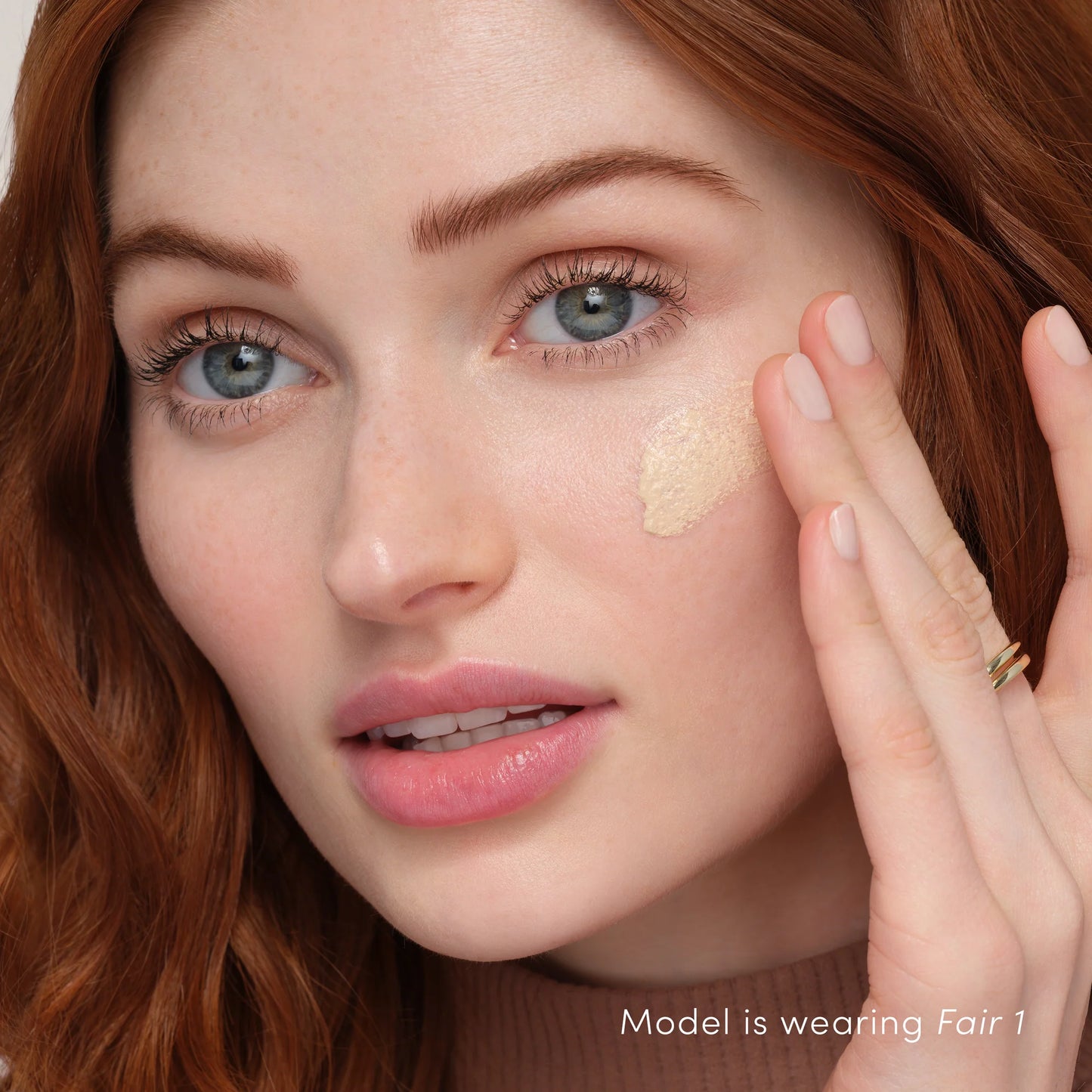 Jane Iredale HydroPure Tinted Serum with Hyaluronic Acid & CoQ10 2
