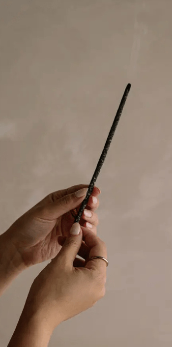 Cedar and Myrrh Black Copal Incense Sticks 2