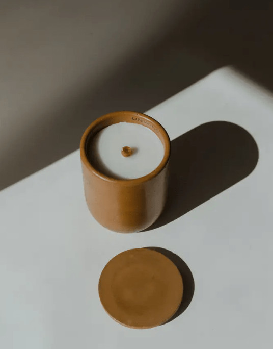 Soja Brooklyn Unwind Wooden Wick Candle 2