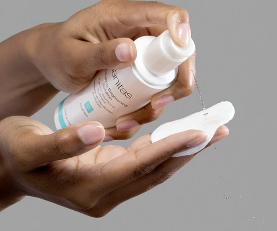 Sanitas Hydrating Brightening Solution 2