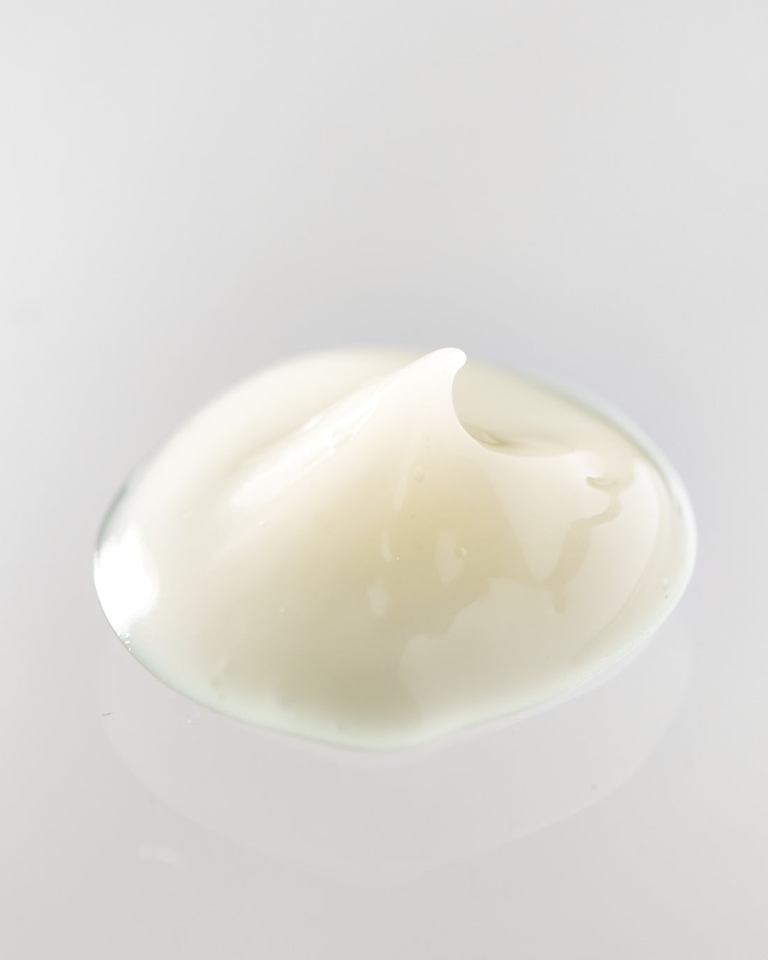 Young Goose Eye C.A.R.E. (with NAD+ Nobelâ„¢) NAD+ Boosting Eye Cream 2