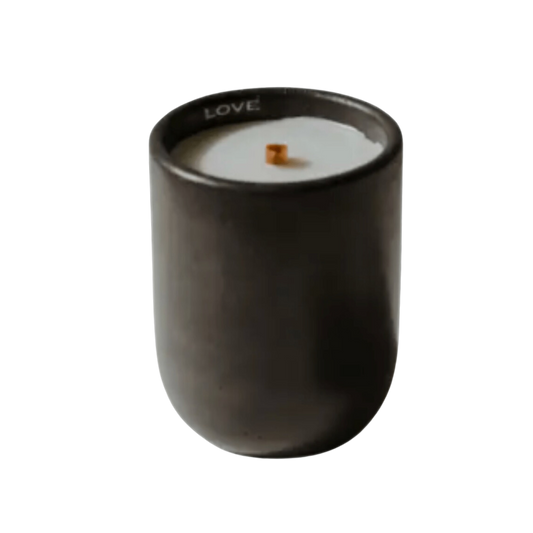Soja Brooklyn Love Wooden Wick Candle 1
