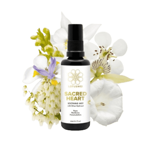 LotusWei Sacred Heart Soothing Mist 1